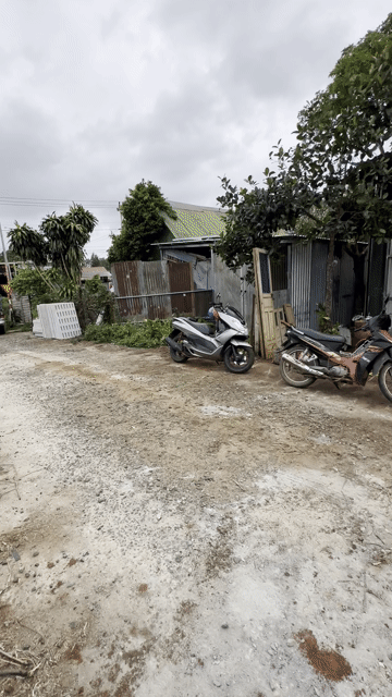 Cho thuê Văn phòng, Mặt bằng kinh doanh Thành phố Buôn Ma Thuột Đắk Lắk diện tích 400 m² giá 3 triệu/tháng