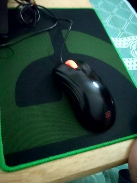 Chuột Zowie EC2-A Đen. Mua bán Phụ kiện (Màn hình, Chuột...) tại Quận Nam Từ Liêm Hà Nội được đăng bởi Lê Minh hình 1