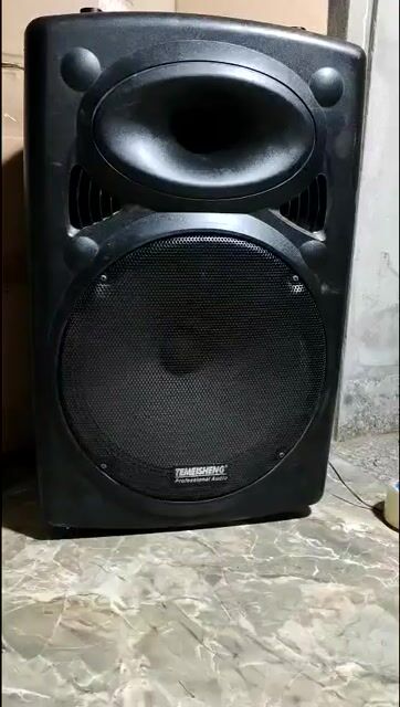 Bán loa kéo bass 40 tép kèn nghe nhạc hát karaoke. Mua bán Tivi, Âm thanh tại Huyện Chương Mỹ Hà Nội được đăng bởi Ng hoàng hình 1