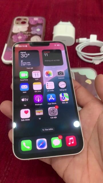 13 128GB VN/A hồng đẹp 99.9%, zin 100% còn hộp. Mua bán Điện thoại tại Quận Bình Thuỷ Cần Thơ được đăng bởi Hoangson hình 1