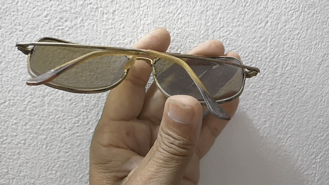 Kính râm Ray-Ban Aviator Vàng 18K USA. Mua bán Phụ kiện thời trang khác tại Thành phố Long Xuyên An Giang được đăng bởi NGUYỄN LONG 217 hình 1