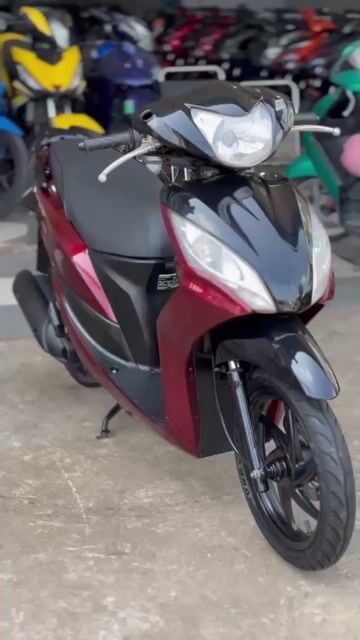 Honda Vision 2014 Đỏ đen. Mua bán Xe máy tại Huyện Trảng Bom Đồng Nai được đăng bởi Của Hàng Xe Máy U Phong hình 1