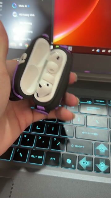 Airpods Pro 3 màu trắng. Mua bán Tivi, Âm thanh tại Huyện Cần Giờ Tp Hồ Chí Minh được đăng bởi Du hình 1