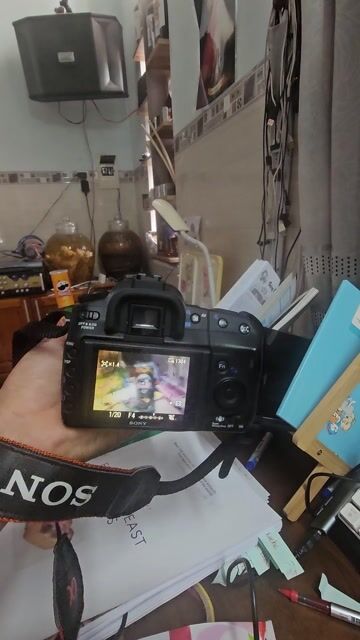 Máy ảnh Sony Alpha 350. Mua bán Máy ảnh, Máy quay tại Thị xã Bến Cát Bình Dương được đăng bởi Hung Nguyen hình 1