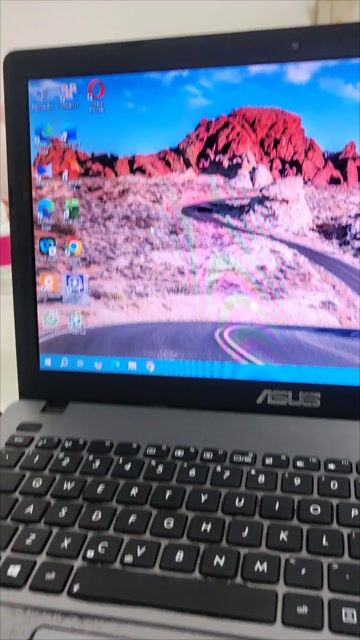 Asus X550LA i5-4200U 15.6 inch 4GB/120GB. Mua bán Laptop tại Huyện Tuy Phong Bình Thuận được đăng bởi Kinh Nhất Siêu hình 1