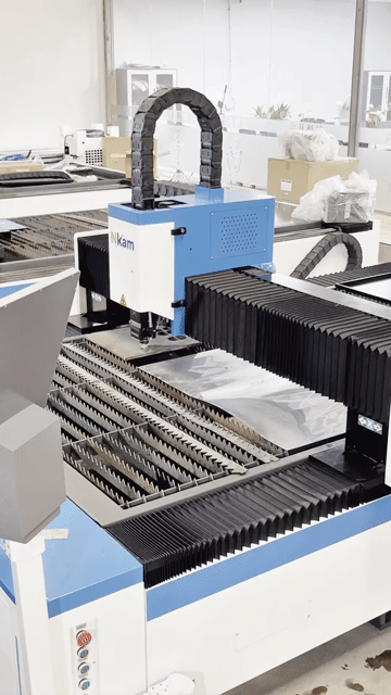 Máy cắt laser CNC Raycus 3000W Raytools. Mua bán Đồ chuyên dụng, Giống nuôi trồng tại Thành phố Thuận An Bình Dương được đăng bởi Nguyễn Tâm hình 1