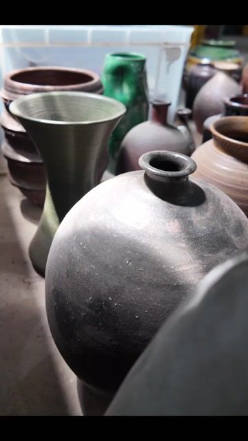 Bình bông Gốm sứ, Thủy tinh. Mua bán Cây cảnh, đồ trang trí tại Huyện Châu Đức Bà Rịa - Vũng Tàu được đăng bởi Phương hàng cũ chính hãng hình 1