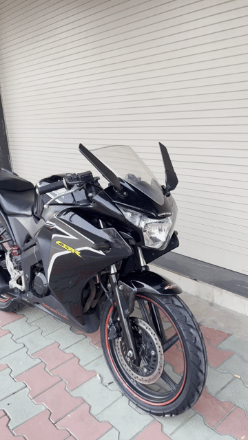 Honda CBR 150 2011 Đen 61000 km. Mua bán Xe máy tại Quận 12 Tp Hồ Chí Minh được đăng bởi DT MOTO hình 1