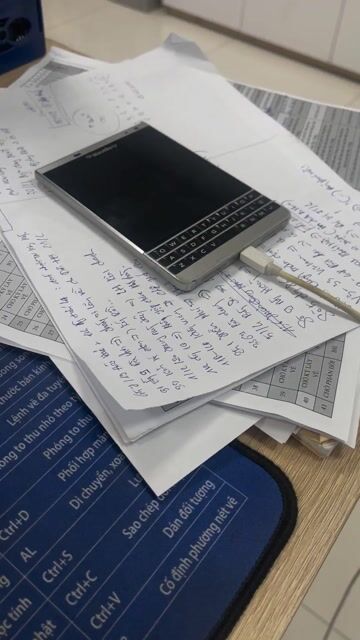 BlackBerry Passport. Mua bán Điện thoại tại Quận 10 Tp Hồ Chí Minh được đăng bởi nguyễn ngọc sơn hình 1