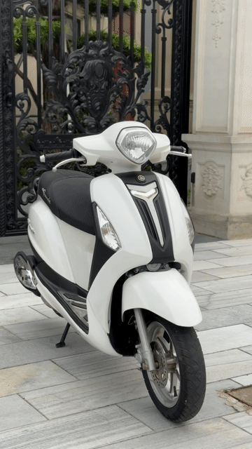 Yamaha Grande màu Trắng. Mua bán Xe máy tại Thành phố Vinh Nghệ An được đăng bởi Mạnh Nhỏ hình 1