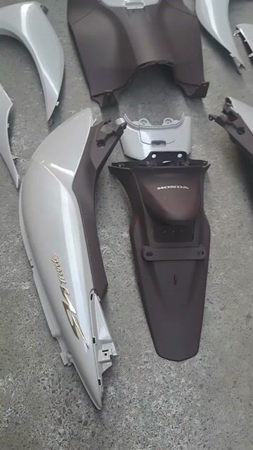 Áo sh mol 125. trắng sữa 2018. Mua bán Phụ tùng xe tại Quận Bình Tân Tp Hồ Chí Minh được đăng bởi  Võ Vinh hình 1