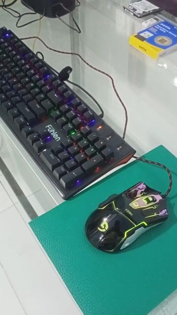 Bán phím chuột