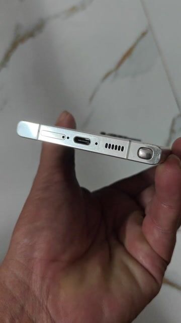 Samsung S23 Ultra 5G cty vn 256GB Trắng.bán có gl. Mua bán Điện thoại tại Quận 8 Tp Hồ Chí Minh được đăng bởi tuấn hải hình 1