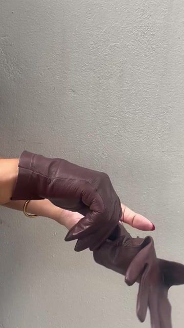 Leather Gloves