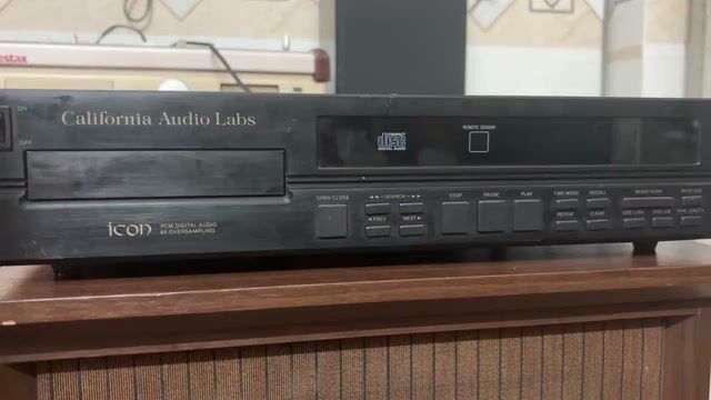 Đầu CD California Audio Labs Icon Đen. Mua bán Tivi, Âm thanh tại Quận Tân Bình Tp Hồ Chí Minh được đăng bởi huy  hình 1