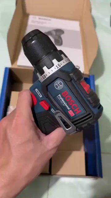 Máy khoan pin Bosch GSR 12V-32 (mới). Mua bán Đồ chuyên dụng, Giống nuôi trồng tại Thành phố Thuận An Bình Dương được đăng bởi Toàn hình 1