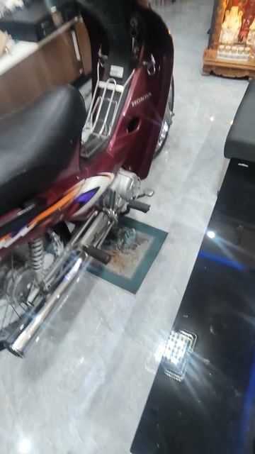 Ae có nhu cầu mua thì liên hệ trực tiếp mình ạ.. Mua bán Xe máy tại Quận 4 Tp Hồ Chí Minh được đăng bởi Hiền hình 1