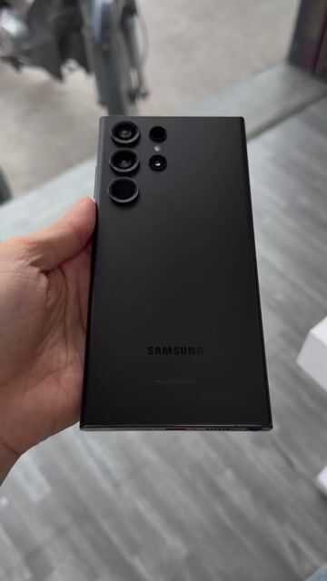 Samsung S23 Ultra 256GB Đen. Mua bán Điện thoại tại Huyện Củ Chi Tp Hồ Chí Minh được đăng bởi Yến Nhi Hieunhan hình 1