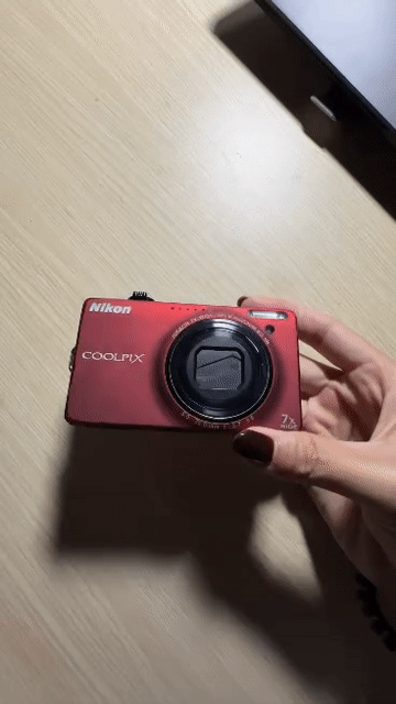 Máy ảnh Nikon Coolpix S6000 Đỏ. Mua bán Máy ảnh, Máy quay tại Thành phố Thủ Đức Tp Hồ Chí Minh được đăng bởi Như Quỳnh hình 1