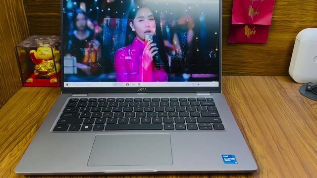 Dell thế hệ 11 - Nhanh vèo vèo bền  - Có Face ID. Mua bán Laptop tại Quận 10 Tp Hồ Chí Minh được đăng bởi Laptop Hùng Dũng  hình 1