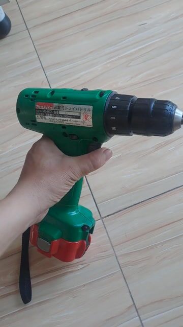 Máy khoan bắn vít Makita 12V. Mua bán Đồ chuyên dụng, Giống nuôi trồng tại Thành phố Thủ Đức Tp Hồ Chí Minh được đăng bởi Máy Nhật bãi hình 1