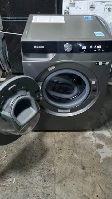 Thanh lý Giặt sấy inverter Samsung 9.5kg/6kg zin. Mua bán Máy giặt tại Quận Phú Nhuận Tp Hồ Chí Minh được đăng bởi Quí Vũ Official hình 1