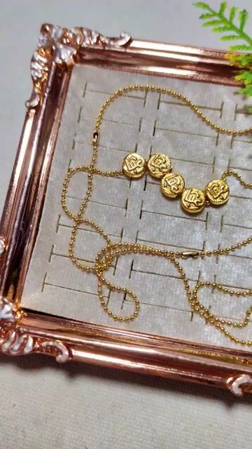 Charm Vàng 10k Chữ LỘC 2 mặt 8li 1.6mm. Mua bán Phụ kiện thời trang khác tại Quận 12 Tp Hồ Chí Minh được đăng bởi Vintage Si Nhật 2hand hình 1