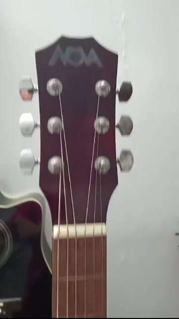 Đàn guitar acoustic Gỗ Nâu ấm áp. Mua bán Nhạc cụ tại Thành phố Ngã Bảy Hậu Giang được đăng bởi Giang hình 1