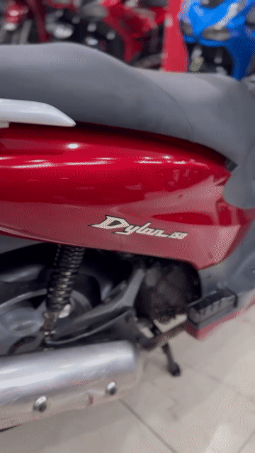 Honda Dylan 150 Đỏ 18000 km. Mua bán Xe máy tại Quận 6 Tp Hồ Chí Minh được đăng bởi Cửa Hàng Xe Máy Hoà Bùi hình 1