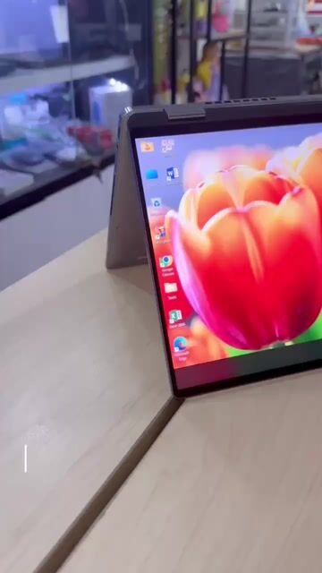 Dell Latitude 9520 2in1 i7 11th- 15.6" FHD cảm ứng. Mua bán Laptop tại Quận Thanh Xuân Hà Nội được đăng bởi Ngọc Lan hình 1