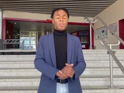 découvrir les métiers de l'accueil en disant au revoir aux clichés