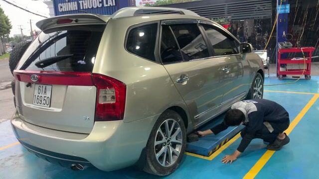 Kia Carens 2014 - 186000 km. Mua bán Ô tô tại Thành phố Thủ Đức Tp Hồ Chí Minh được đăng bởi Đỗ văn Tâm hình 1