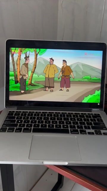 Macbook Pro 2015 giá như máy xác. Mua bán Laptop tại Huyện Phong Điền Cần Thơ được đăng bởi Bán đồ dọn nhà hình 1