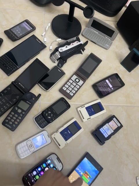Nokia X2 Nokia C6 C7 túi LV chanel dock JBL baseus. Mua bán Điện thoại tại Quận Tân Phú Tp Hồ Chí Minh được đăng bởi Trương Hiệp hình 1