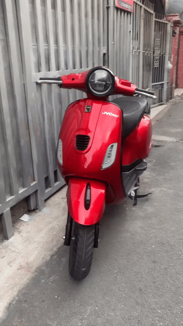 Xe máy điện JVCeco Vespa 2024 Đỏ. Mua bán Xe máy tại Thành phố Dĩ An Bình Dương được đăng bởi XE ĐIỆN HUY BẢO  hình 1