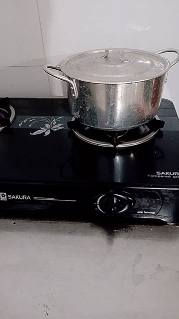 Bếp ga Sakura SA-650G Đen. Mua bán Bếp, lò, đồ điện nhà bếp tại Quận 5 Tp Hồ Chí Minh được đăng bởi LE PHUONG THAO hình 1