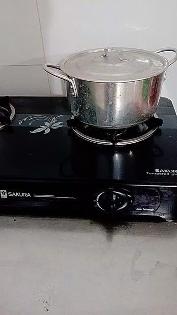 Bếp ga Sakura SA-650G Đen. Mua bán Bếp, lò, đồ điện nhà bếp tại Quận 5 Tp Hồ Chí Minh được đăng bởi LE PHUONG THAO hình 1