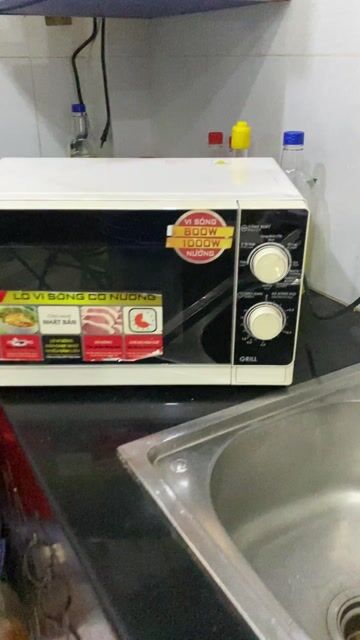 thanh lý lò vi sóng có nướng dùng tốt bao tét. Mua bán Bếp, lò, đồ điện nhà bếp tại Quận 11 Tp Hồ Chí Minh được đăng bởi THẢO MY hình 1