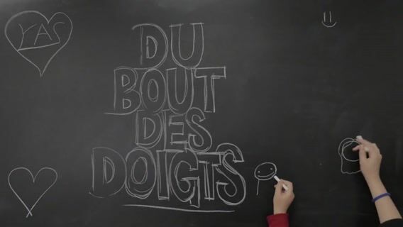 Du bout des doigts