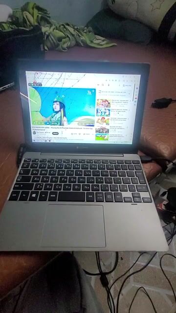 Dynabook 4GB/64GB Nứt cảm ứng. Mua bán Laptop tại Thành phố Biên Hòa Đồng Nai được đăng bởi Thu mua laptop xác laptop pc toàn quốc hình 1