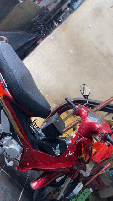 Honda Future 2004 màu Đỏ zin. Mua bán Xe máy tại Quận Phú Nhuận Tp Hồ Chí Minh được đăng bởi Anh Ba hình 1