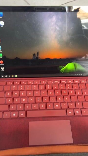 Surface pro 7 16gb 256 nhanh mượt bản quyền. Mua bán Laptop tại Quận Tân Bình Tp Hồ Chí Minh được đăng bởi Huy Nguyễn hình 1