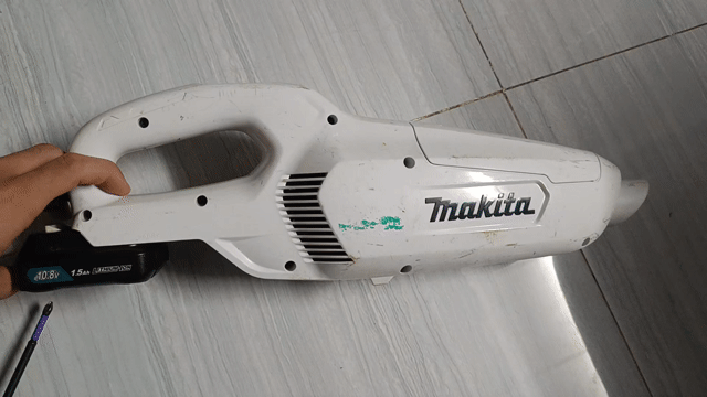 Máy hút bụi Makita CL107FD. Mua bán Thiết bị vệ sinh, nhà tắm tại Huyện Đức Hòa Long An được đăng bởi Tiến Võ hình 1