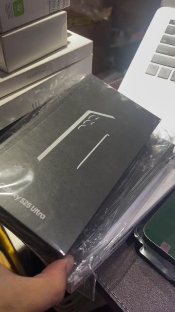 Samsung Galaxy S25 Ultra Mới 100%%. Mua bán Điện thoại tại Quận Bình Thạnh Tp Hồ Chí Minh được đăng bởi Minh Sang SamZone hình 1