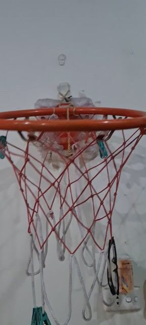 Rổ bóng rổ kim loại màu cam. Mua bán Đồ thể thao, Dã ngoại tại Quận Hoàng Mai Hà Nội được đăng bởi Minh hình 1