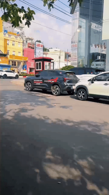 Mitsubishi Xforce Ultimate 2024 xám. Mua bán Ô tô tại Thành phố Thủ Dầu Một Bình Dương được đăng bởi Hải Lê  hình 1