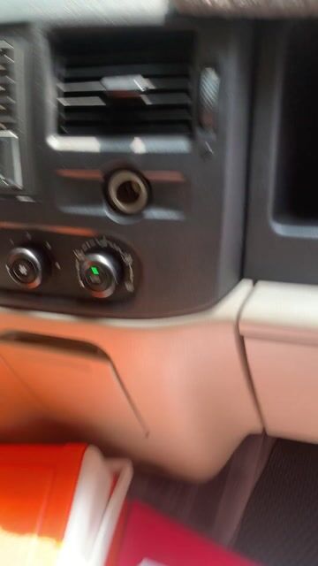 Ford Transit 2014 Limousine - 250000 km. Mua bán Ô tô tại Quận 6 Tp Hồ Chí Minh được đăng bởi Chú Vũ hình 1