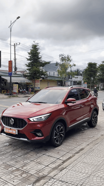MG ZS 1.5 AT 2023 Đỏ 4.000 km. Mua bán Ô tô tại Huyện Đức Trọng Lâm Đồng được đăng bởi salon Ôtô Thanh Tùng hình 1