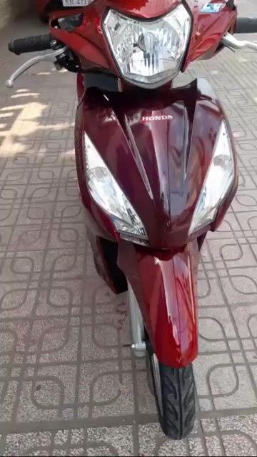 Honda Vision 2018 màu Đỏ. Mua bán Xe máy tại Quận 7 Tp Hồ Chí Minh được đăng bởi Xe Máy Bảo Trường hình 1