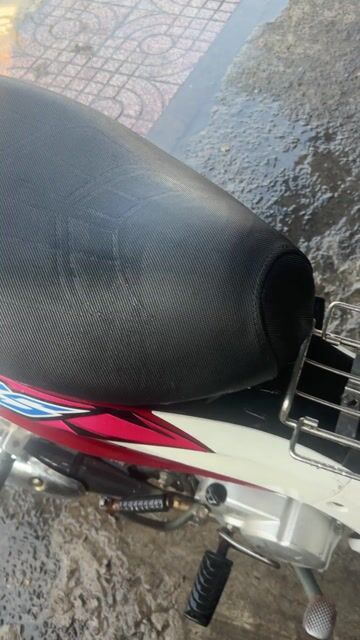 Honda Wave RS Đỏ trắng. Mua bán Xe máy tại Huyện Củ Chi Tp Hồ Chí Minh được đăng bởi Vuvan kha hình 1